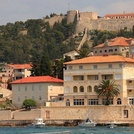 Villa Dalmacija Hvar Hotel Хвар Екстер'єр фото