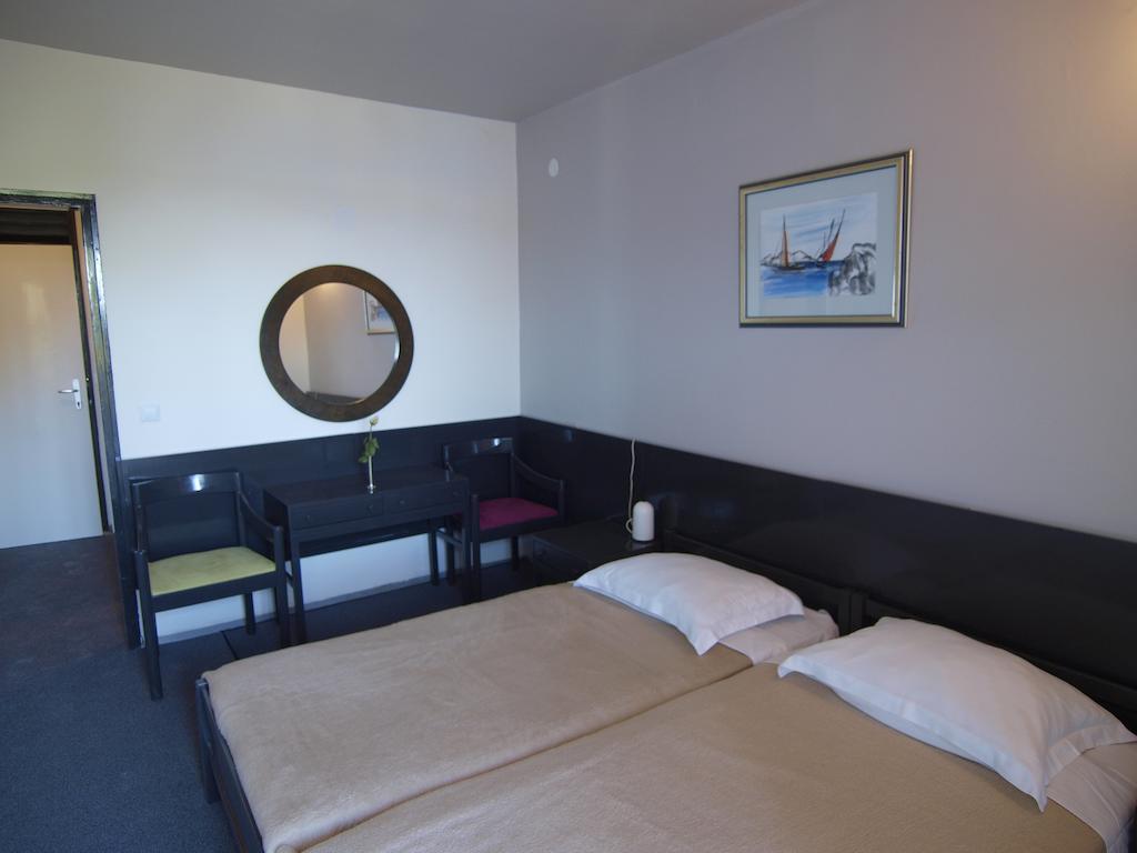 Villa Dalmacija Hvar Hotel Хвар Екстер'єр фото