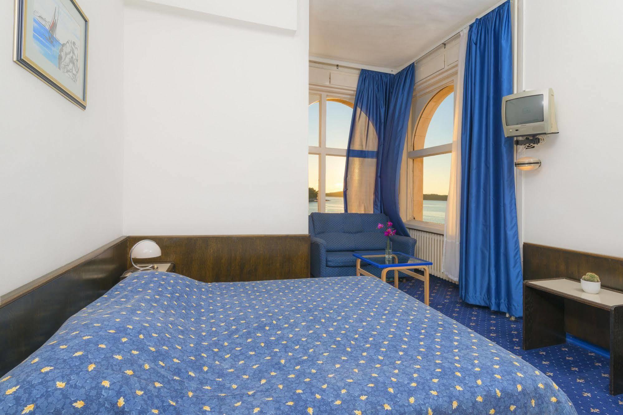 Villa Dalmacija Hvar Hotel Хвар Екстер'єр фото